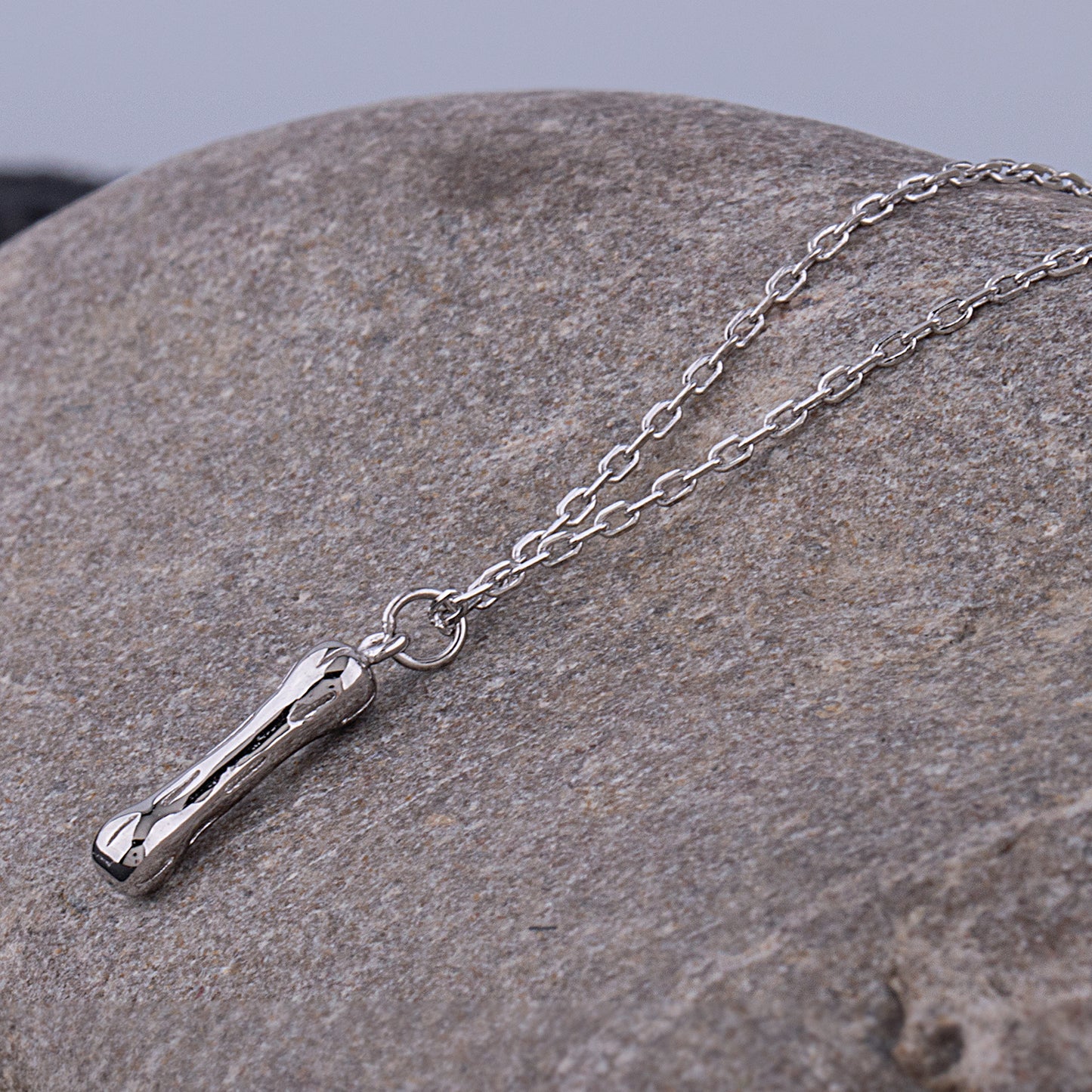 Sterling Silver 'I' Initial Pendant with Necklace