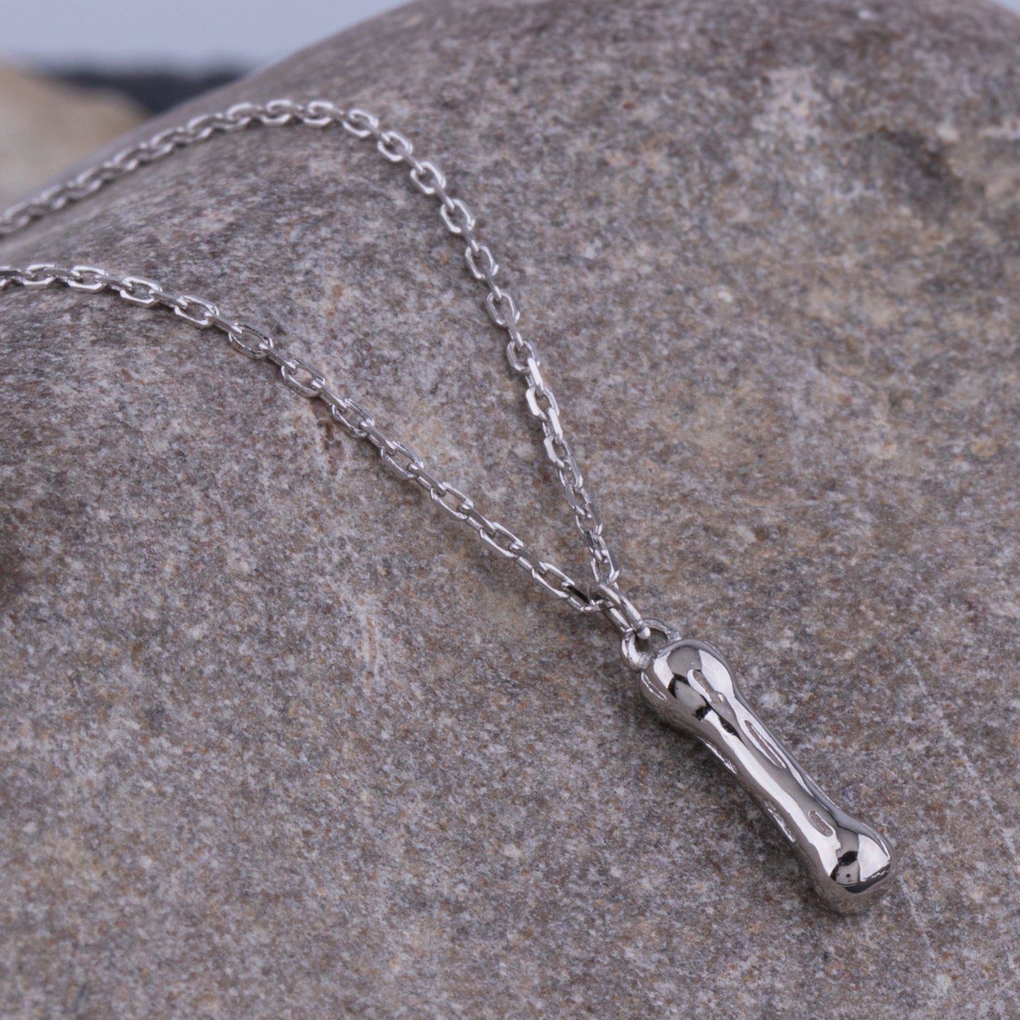 Sterling Silver 'I' Initial Pendant with Necklace