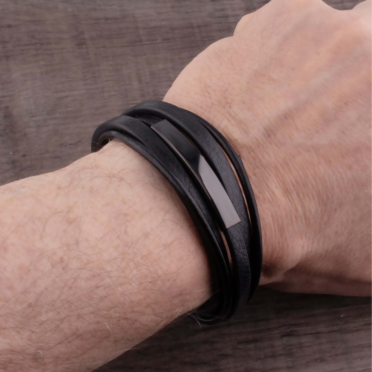 Black Stainless Steel Men's Soft Leather Bracelet with Engraving Plate - SSLB114